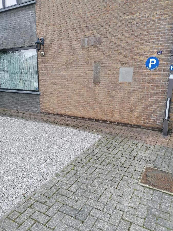 Ferienwohnung Logies Lily Oudenburg Exterior foto