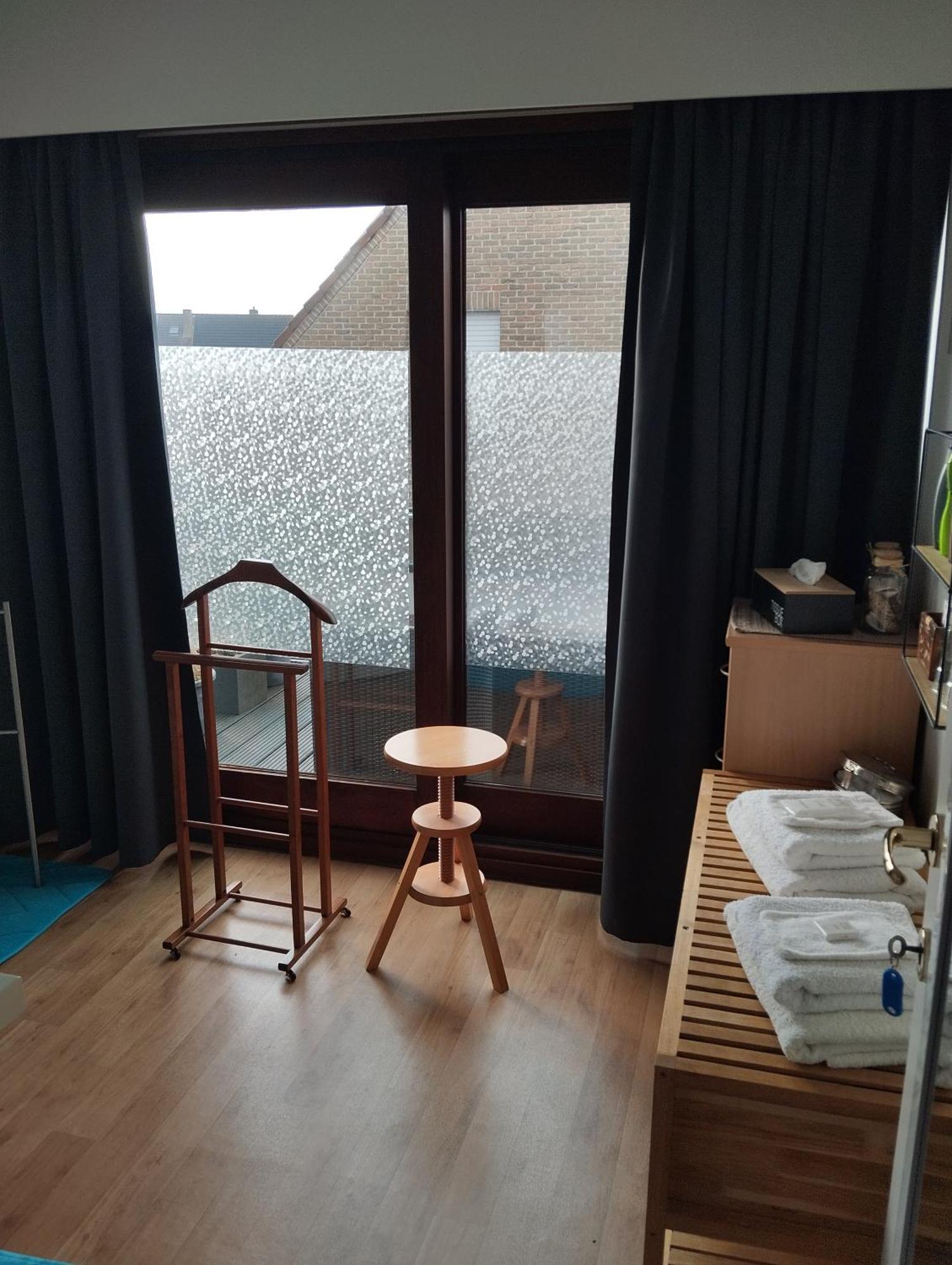 Ferienwohnung Logies Lily Oudenburg Exterior foto